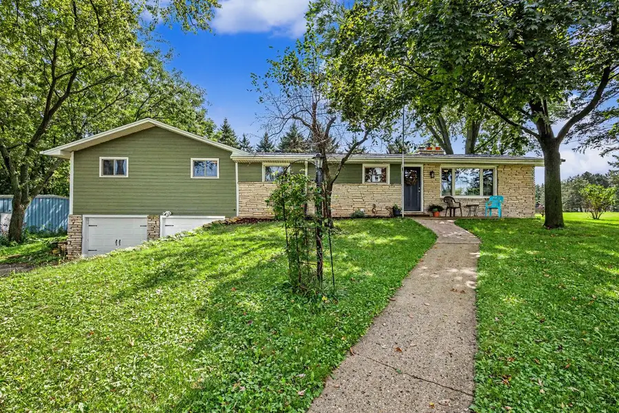 W975 COUNTY ROAD L, East Troy, WI 53120 - #2
