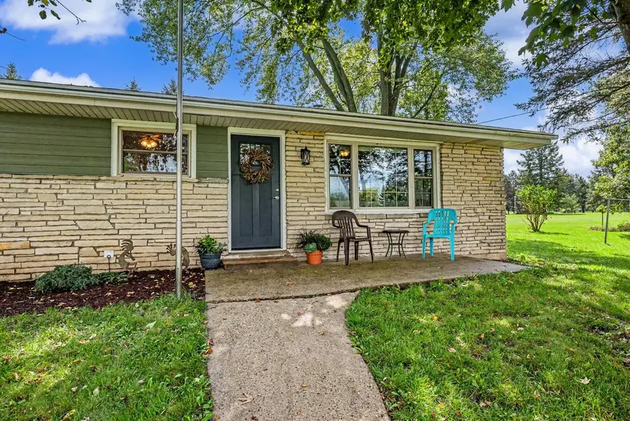 W975 COUNTY ROAD L, East Troy, WI 53120 - #3