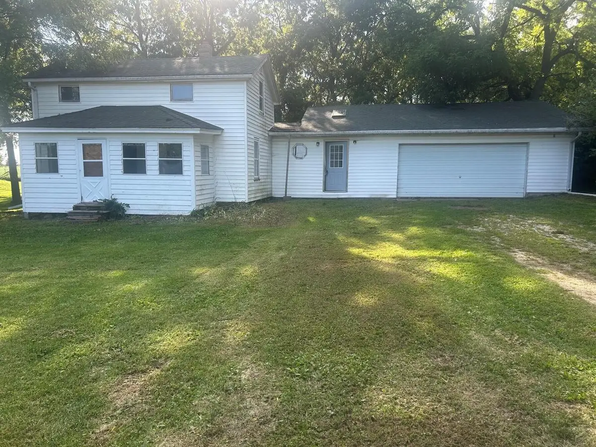 N2423 Tremaine ROAD, Clinton, WI 53525 - #1