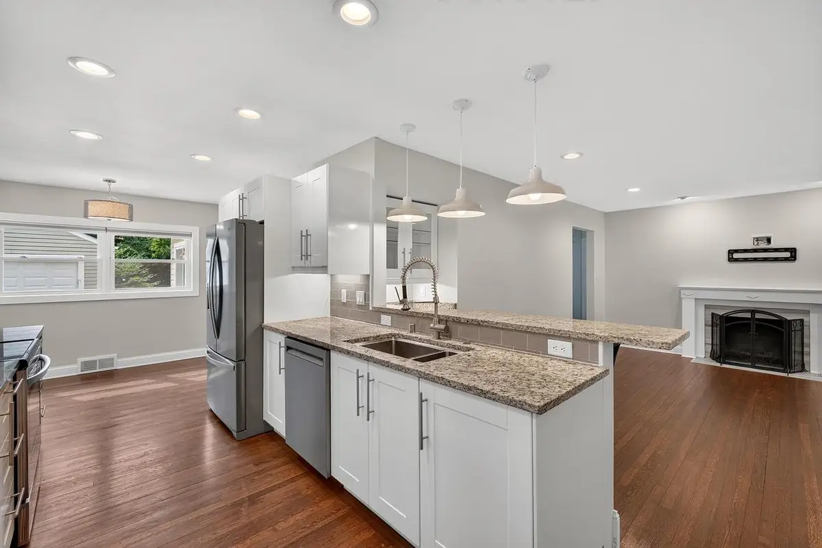 7125 N Longacre ROAD, Fox Point, WI 53217 - #1
