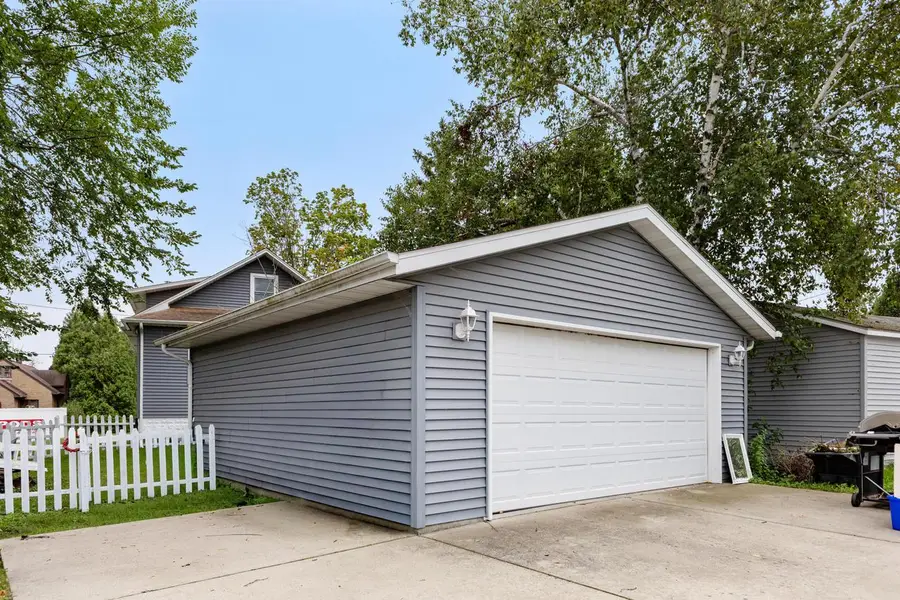 408 Orchard STREET, Burlington, WI 53105 - #3