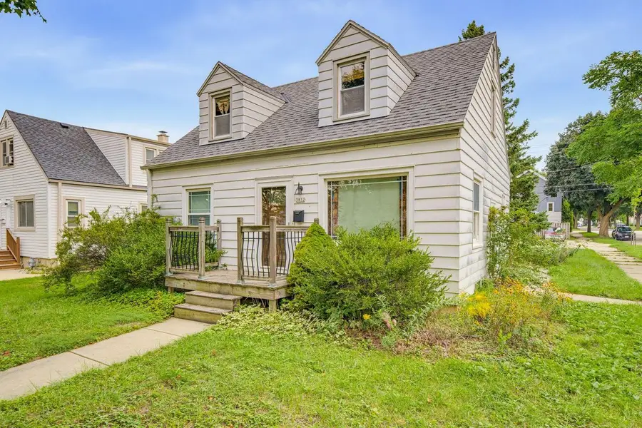 3832 S Herman STREET, Milwaukee, WI 53207 - #3