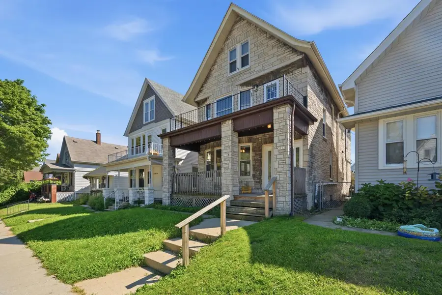 3713-3715 E Cudahy AVENUE, Cudahy, WI 53110 - #2