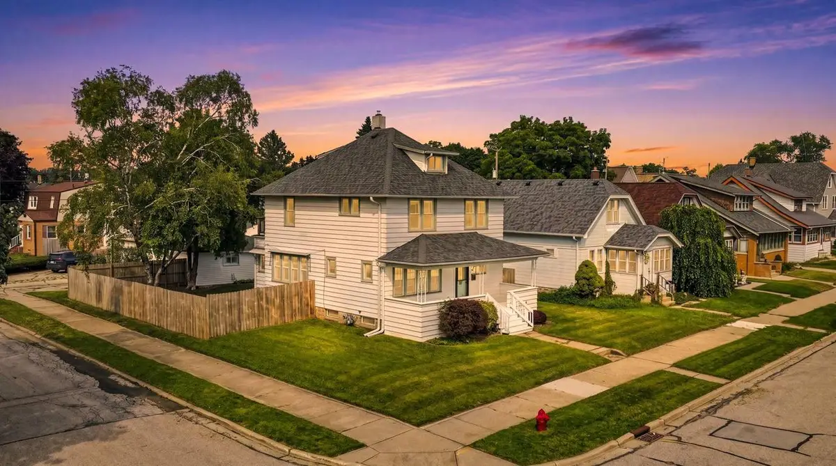 626 Madison AVENUE, South Milwaukee, WI 53172 - #1