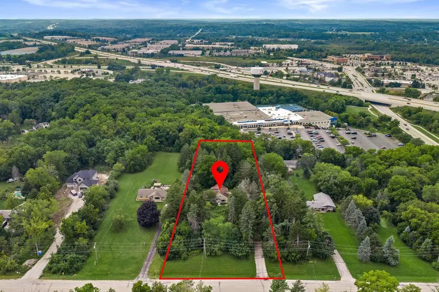 4995 S Small ROAD, New Berlin, WI 53151 - #3