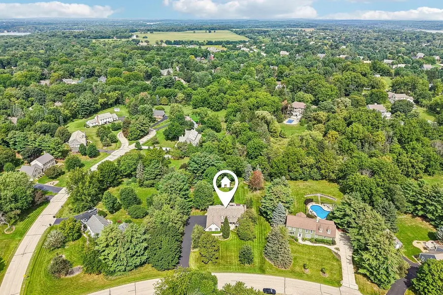 171 Birch ROAD, Delafield, WI 53018 - #2