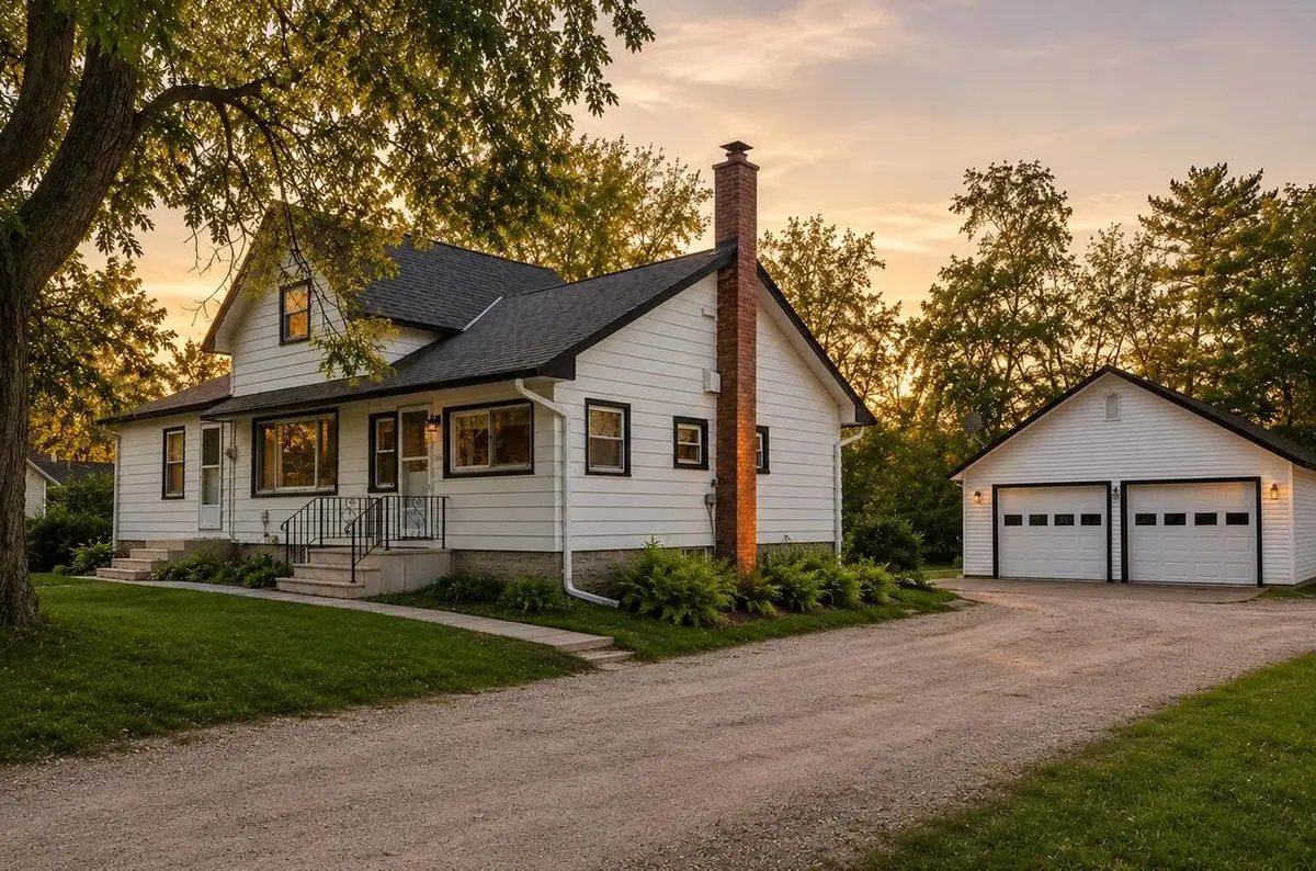 187 S Main STREET, Dousman, WI 53118 - #1