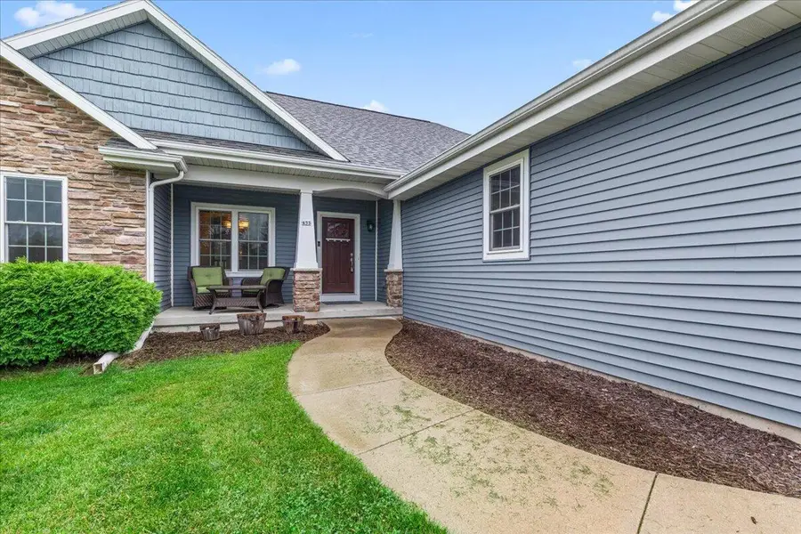 453 Western COURT, West Bend, WI 53095 - #2