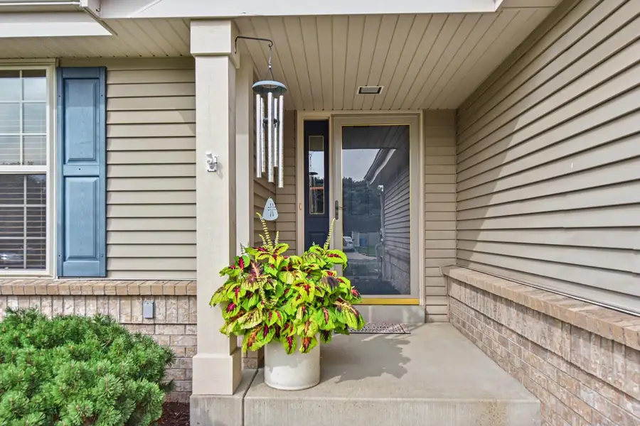 616 Arlington WAY, Watertown, WI 53094 - #3