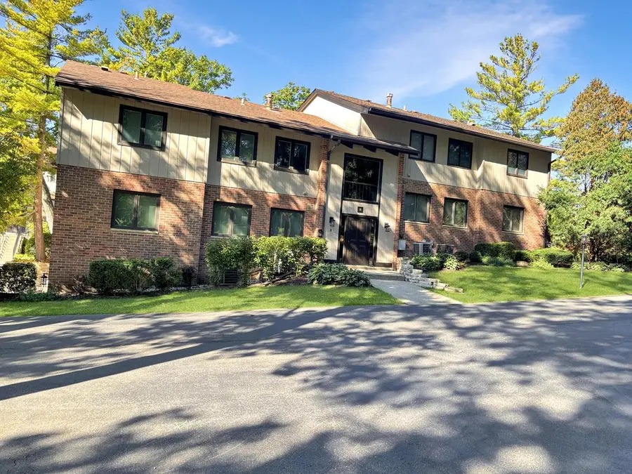 1070 S Lake Shore DRIVE #8-1-A, Lake Geneva, WI 53147 - #2