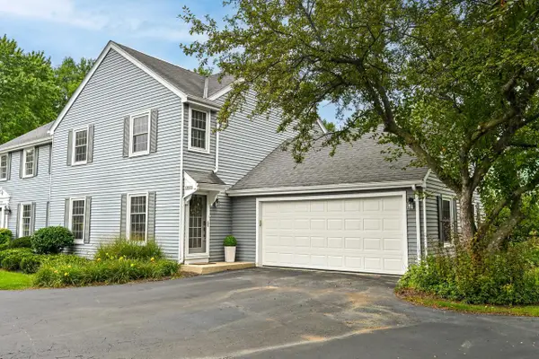12511 N Woodberry DRIVE #5, Mequon, WI 53092
