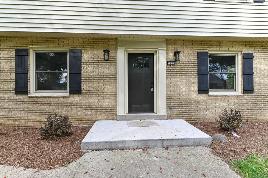 2225 N 103rd STREET, Wauwatosa, WI 53226 - #2