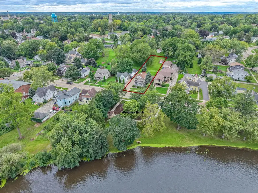 441 W Chestnut STREET, Burlington, WI 53105 - #3