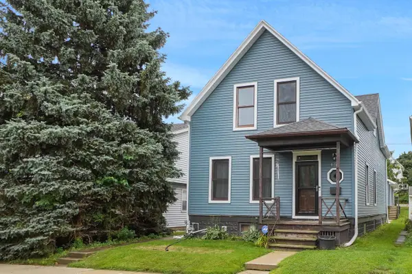 417 Michigan AVENUE, South Milwaukee, WI 53172