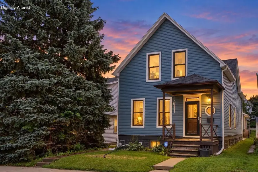 417 Michigan AVENUE, South Milwaukee, WI 53172 - #2