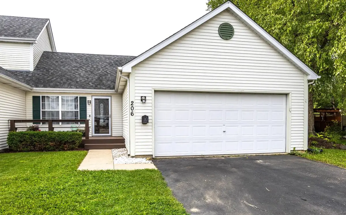 206 Sterling COURT, Genoa City, WI 53128 - #1