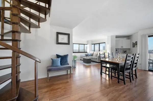1633 N Prospect AVENUE #5D, Milwaukee, WI 53202