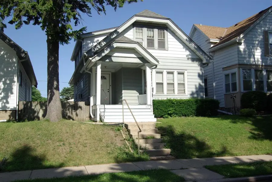 1755 S 73rd STREET, Milwaukee, WI 53214 - #2