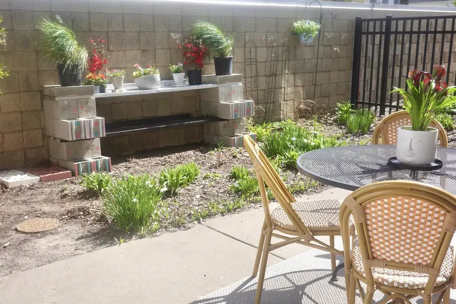 2525 S Shore DRIVE #1D, Milwaukee, WI 53207 - #3