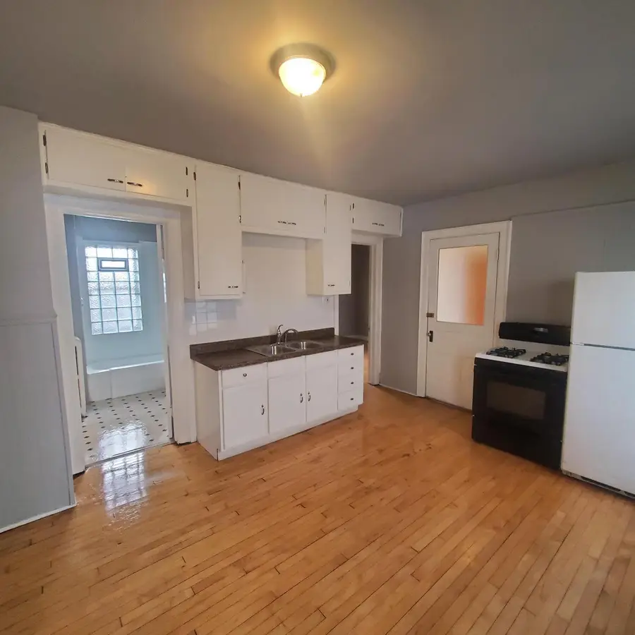3138 N Pierce STREET, Milwaukee, WI 53212 - #2