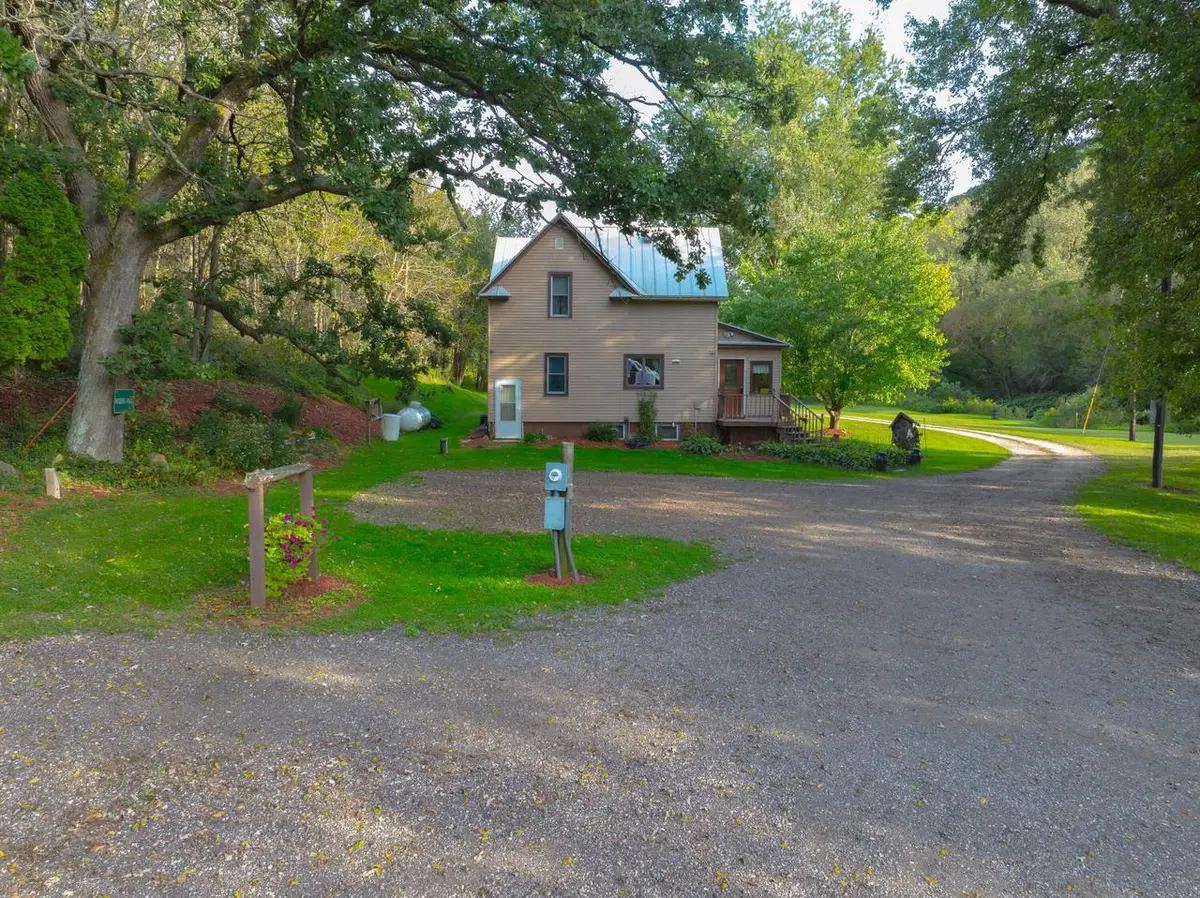 E5450 Cornell LANE, Coon Valley, WI 54623 - #1