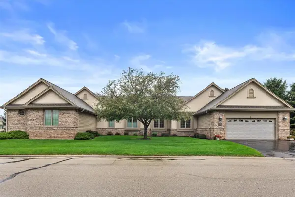 111 Eagles Cove CIRCLE, North Prairie, WI 53153