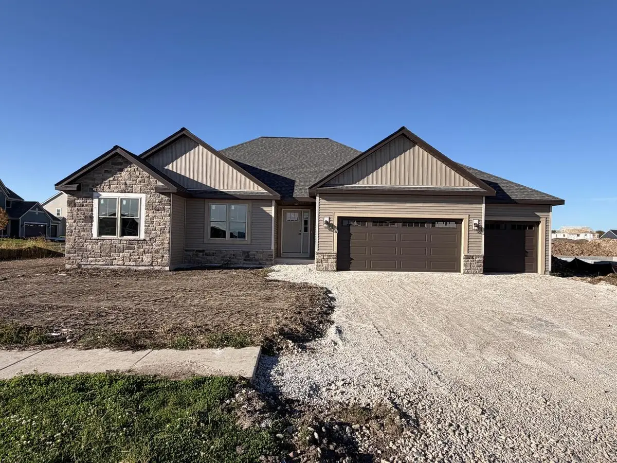 1236 Wild Rye LANE, Oconomowoc, WI 53066 - #1