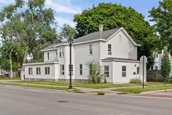 1603 Charles STREET, La Crosse, WI 54603