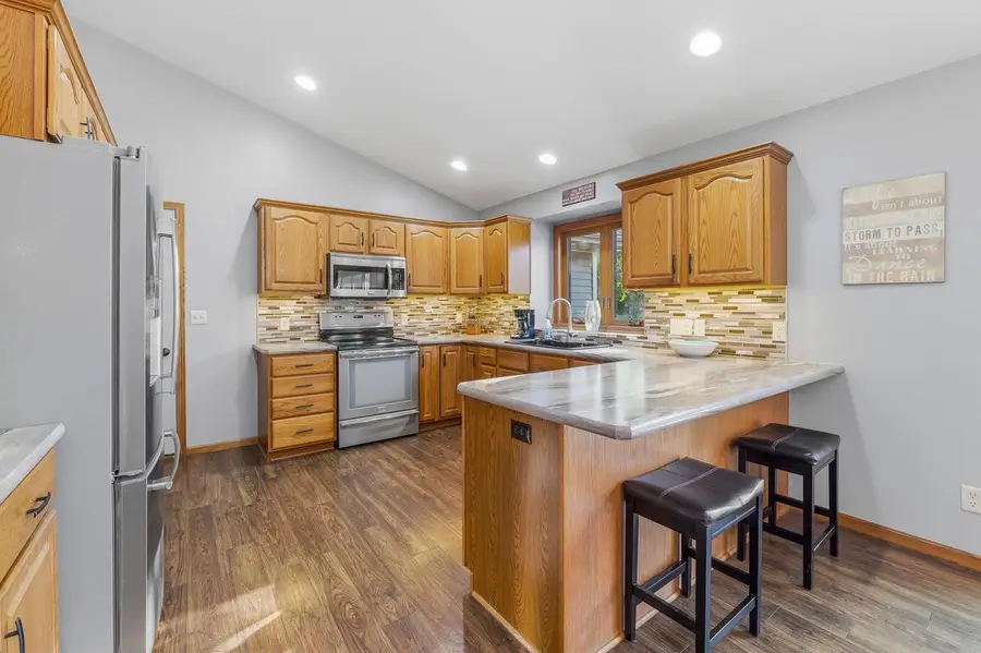 713 Audubon ROAD, Howards Grove, WI 53083 - #2