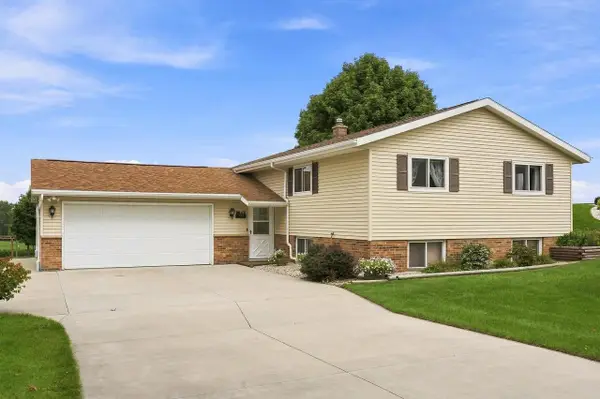 799 Spruce STREET, Hustisford, WI 53034