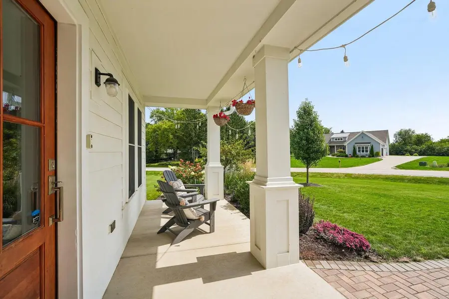 N52W30598 Moraine DRIVE, Hartland, WI 53029 - #3