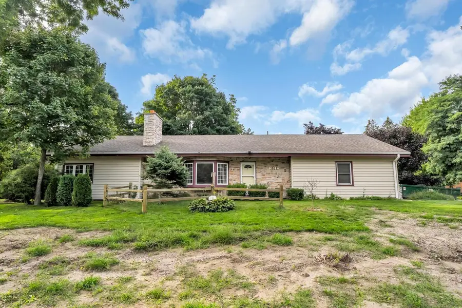 301 E 4 Mile ROAD, Wind Point, WI 53402 - #2
