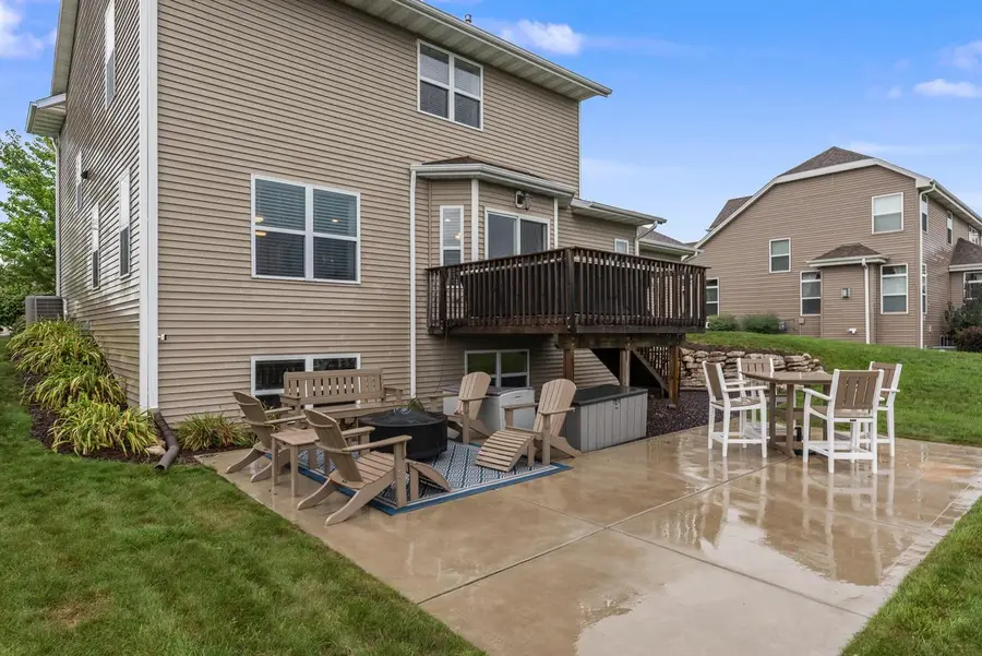 21651 N Weather Edge CIRCLE, Lannon, WI 53046 - #3