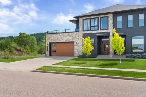 3013 Red Clover STREET, Holmen, WI 54636