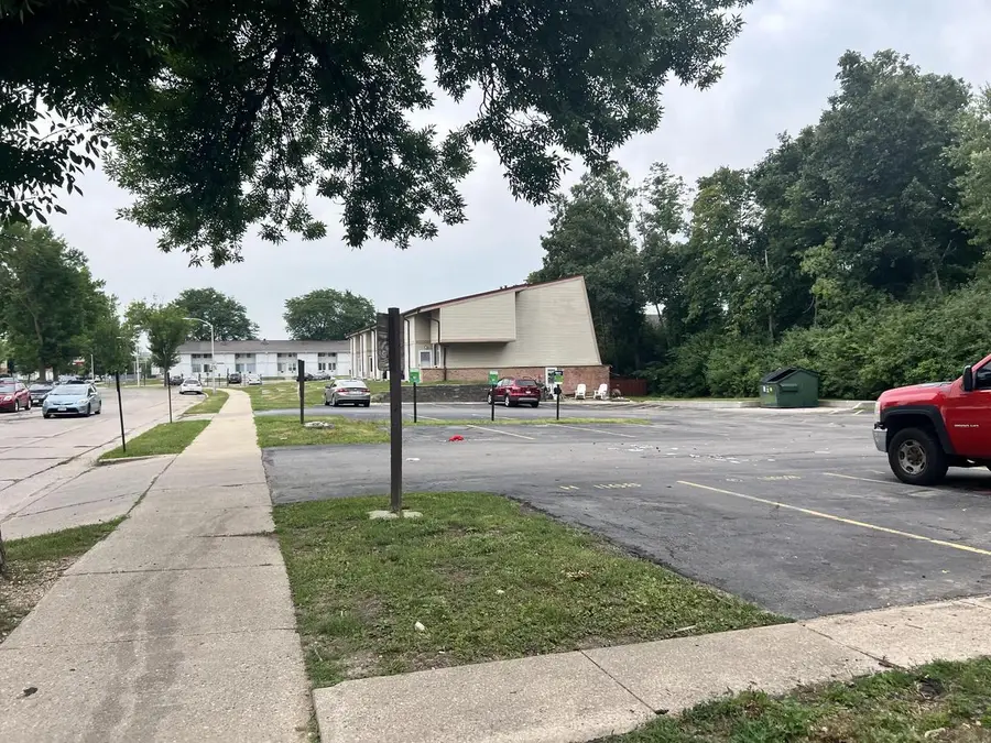 8867 N 95th STREET #H, Milwaukee, WI 53224 - #3