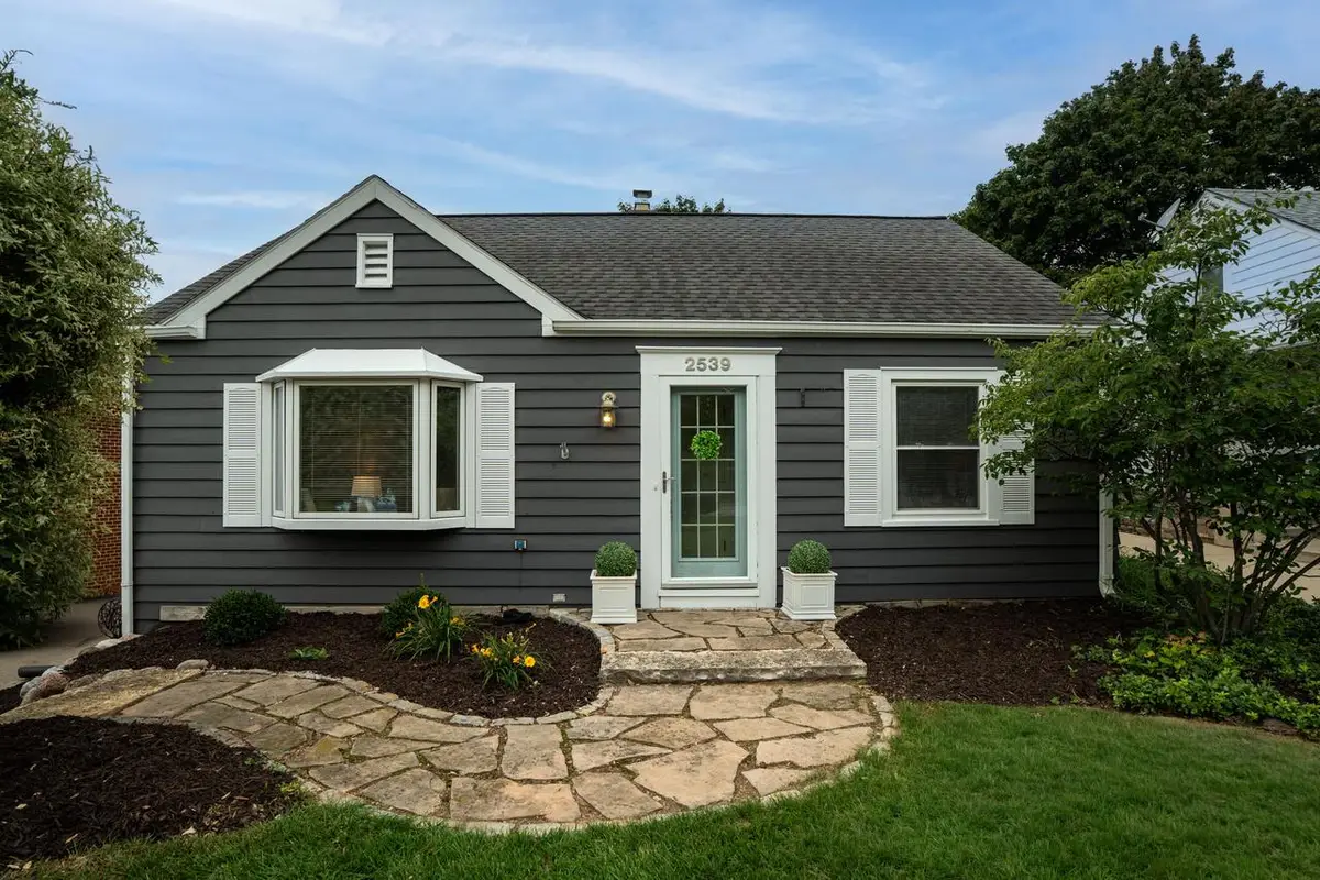 2539 N 80th STREET, Wauwatosa, WI 53213 - #1