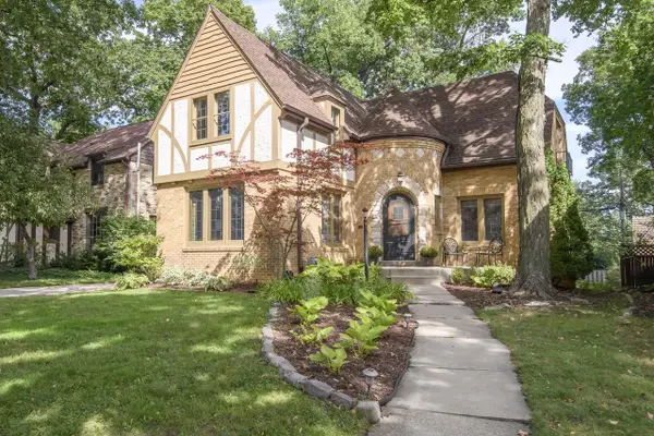 108 N 88th STREET, Wauwatosa, WI 53226