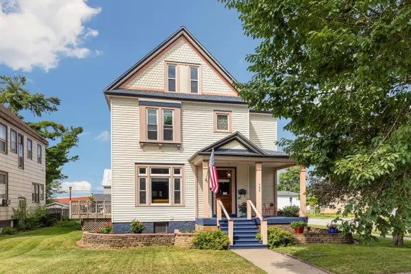 702 5th AVENUE S, La Crosse, WI 54601