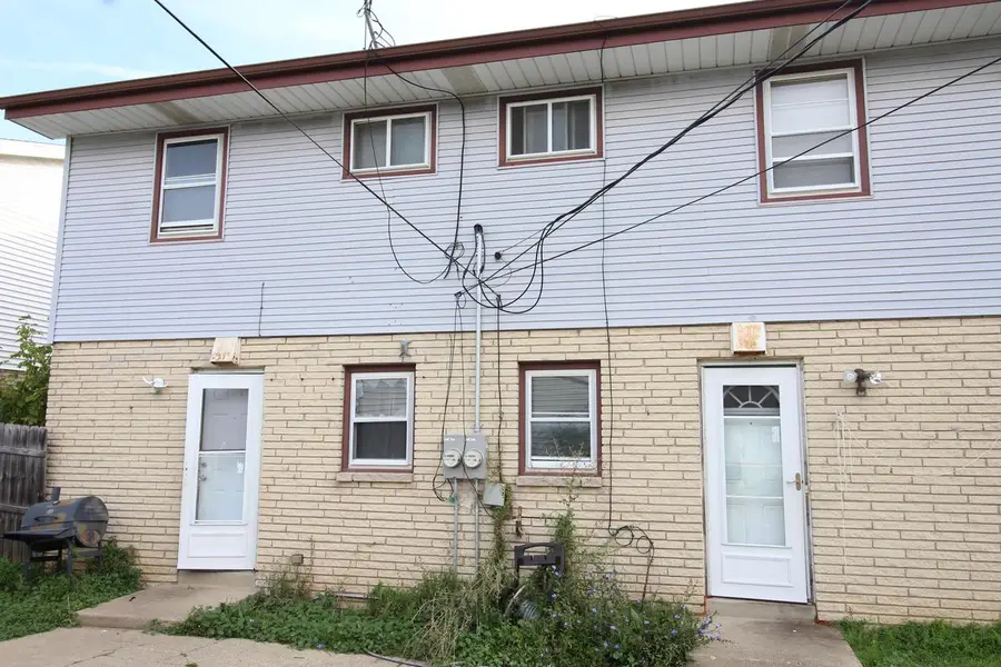 8569 W Appleton AVENUE #8571, Milwaukee, WI 53225 - #3
