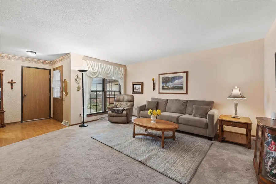 8173 S Legend DRIVE, Franklin, WI 53132 - #2