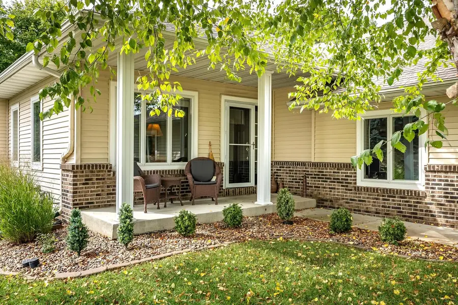 303 French ROAD, Onalaska, WI 54650 - #2