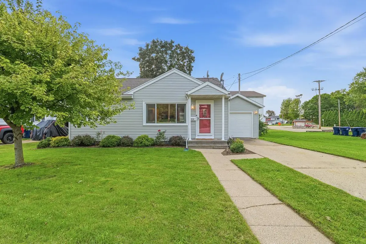 308 Main Street, Horicon, WI 53032 - #1