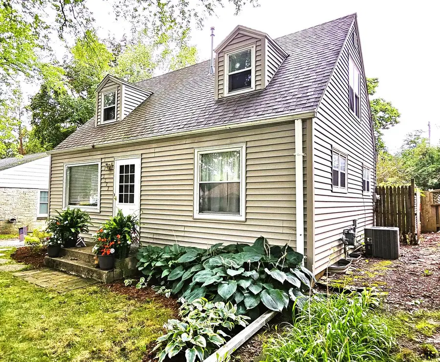 3377 N 97th STREET, Milwaukee, WI 53222 - #2