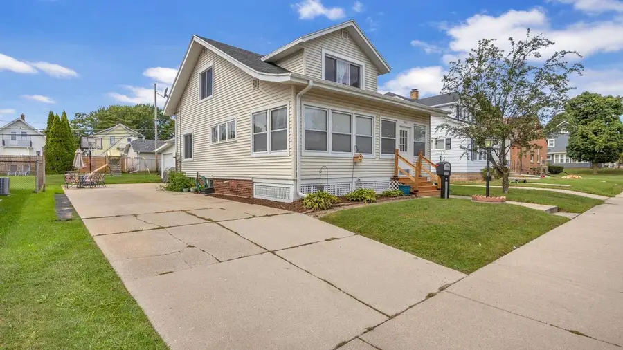 2012 N 19th STREET, Sheboygan, WI 53081 - #2