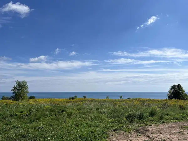 1190 Shieling LANE #Lt7, Port Washington, WI 53074