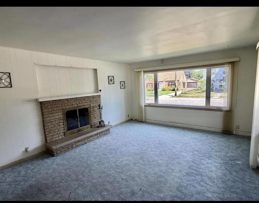 1504 Philippen STREET, Manitowoc, WI 54220 - #3