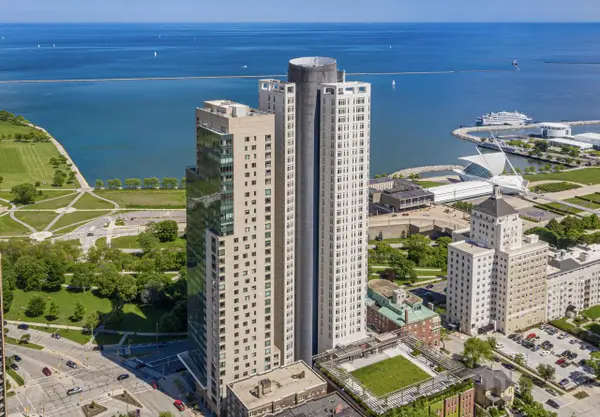 923 E Kilbourn AVENUE #1403, Milwaukee, WI 53202