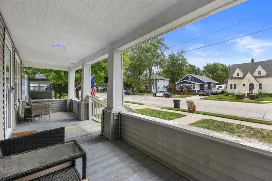 334 W 2nd STREET, Oconomowoc, WI 53066 - #3