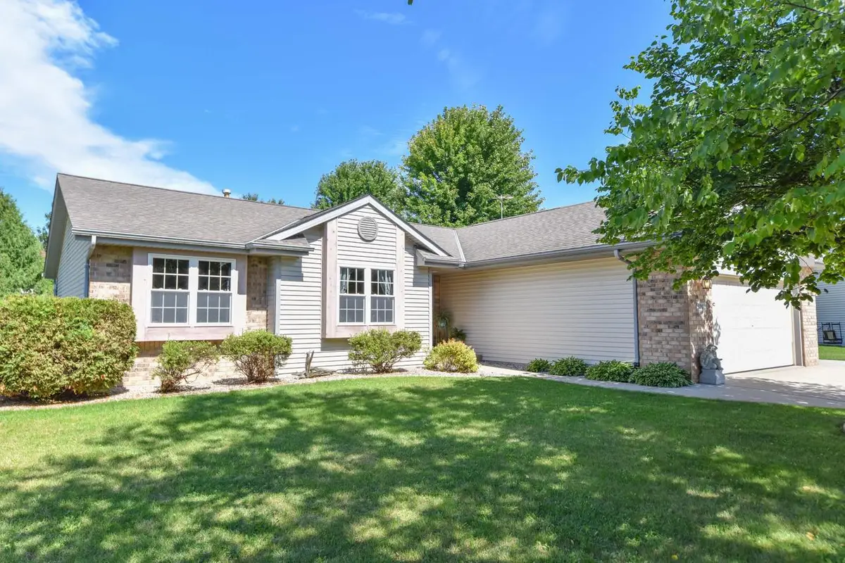 1300 Goldcrest COURT, West Bend, WI 53095 - #1