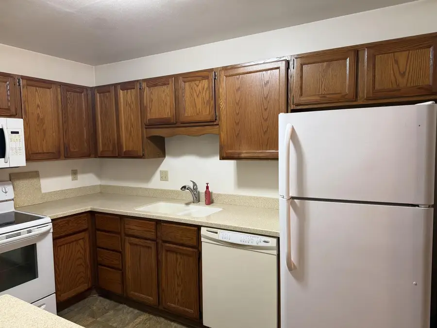8631 31st COURT #102, Kenosha, WI 53142 - #3